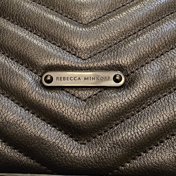 Rebecca Minkoff Edie Shoulder / Crossbody Bag with Dust Bag - Picture 3 of 16